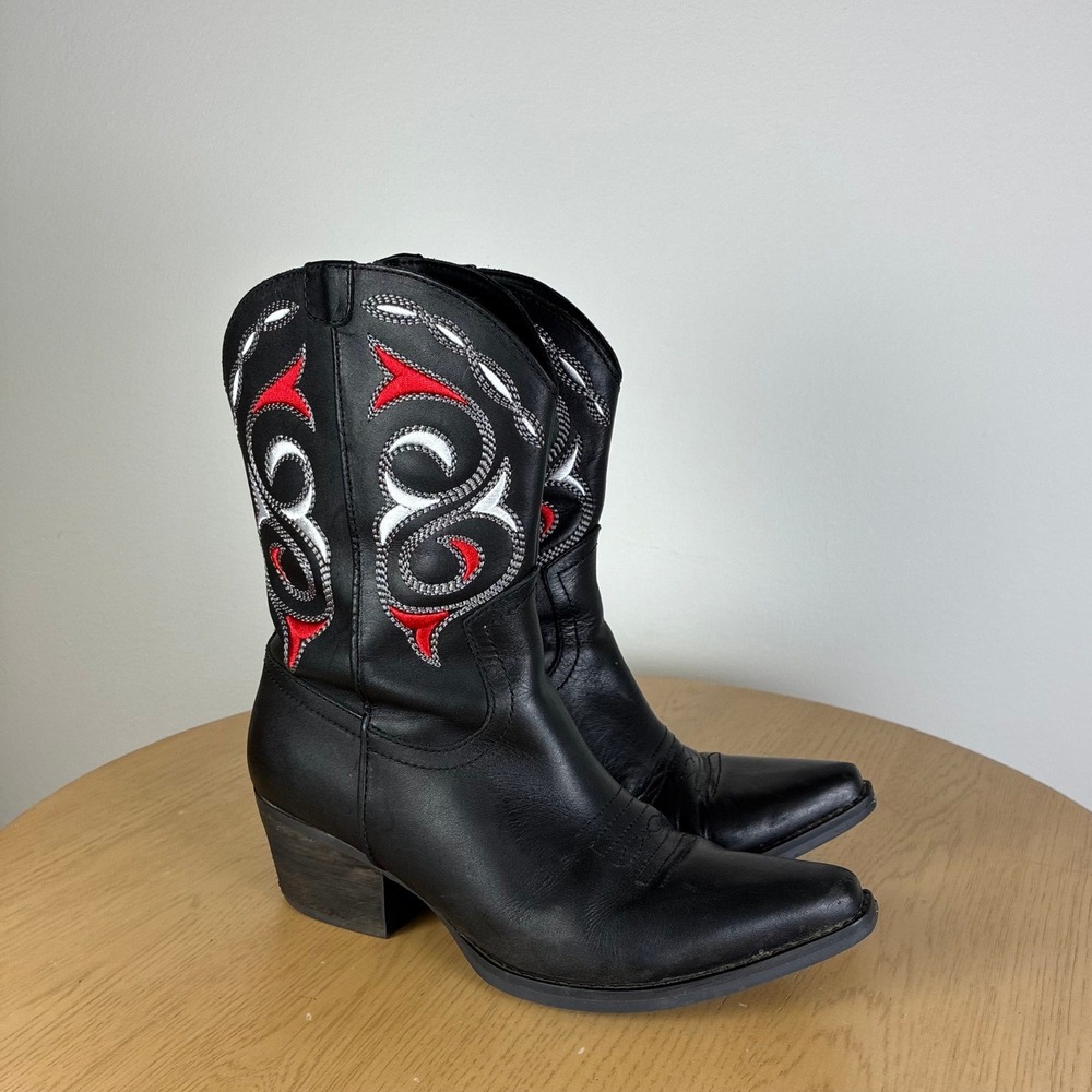 Dingo Heeled Western Boots Women's 8 Roundup Black Cowgirl Pointed Toe Cowboy